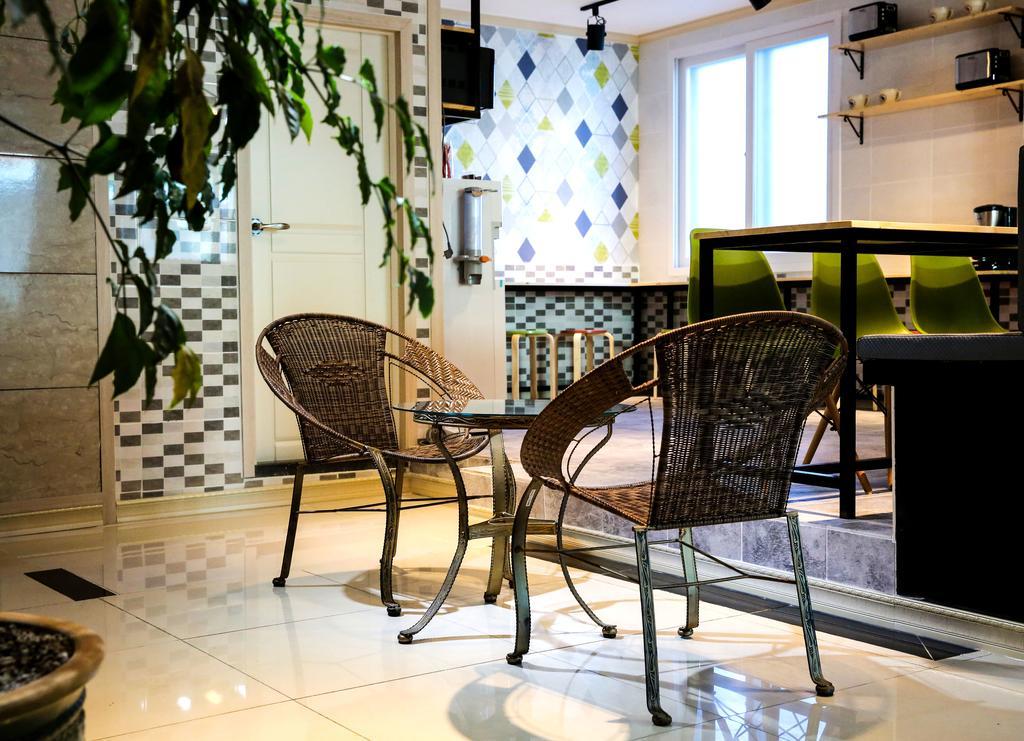 Moiri Guesthouse Yeosu Exterior foto